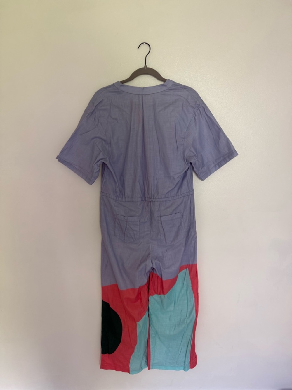 The Kit. Jumpsuit Issa Wide Leg in Lilac Cut Paper Colorblock - Picture 5 of 6